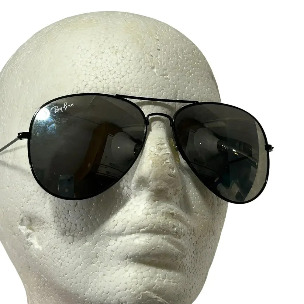 Ray-Ban RB3025 Aviator Large Metal 62-14-135 Black Sunglasses